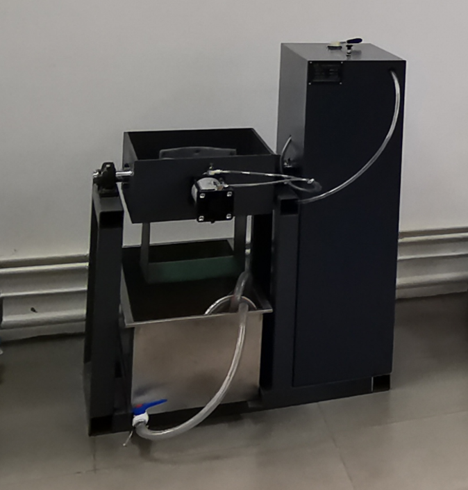 氣瓶夾具、倒水一體機(jī)